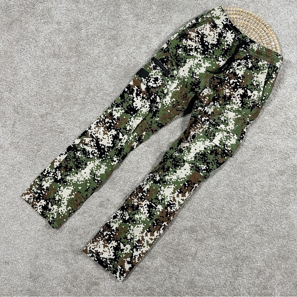Dogg Supply by Snoop Dogg Men’s Pull On Elastic Waist Cargo Pants Army Camo XS - Picture 3 of 15
